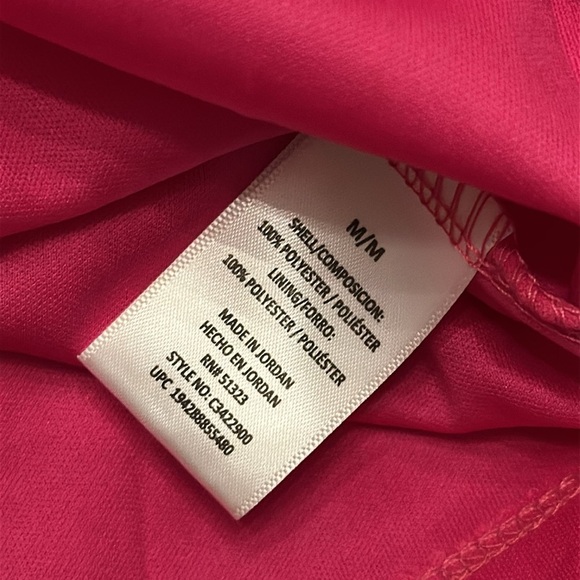 NWT Vince‎ Camuto Women’s Long Sleeve Tiered Romantic Flowy Barbiecore Dress Med - Picture 9 of 9